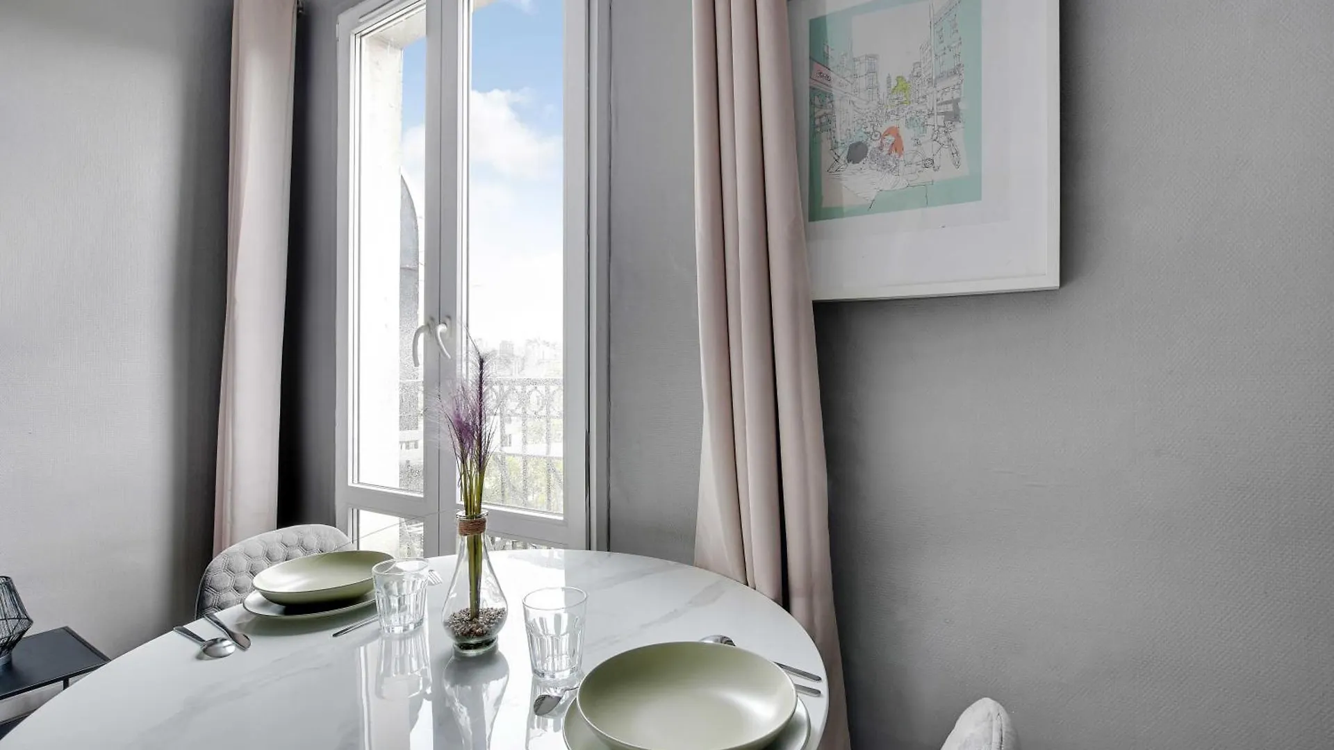 Apartment Bright With Balcony Near Gare De L'est